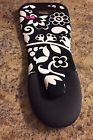 Built Ny Designer Neoprene Sizzler Extra Long Oven Mitt White Black 844983022785