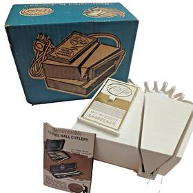 7714 Carvel Hall Vtg Electric Knife And Scissors Sharpener With Box Manual