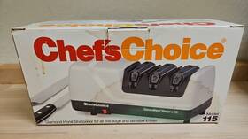 C127605 Chefschoice Chefs Choice Diamond Hone 3 Stage Knife Sharpener 115 For Fine Edge/serrated