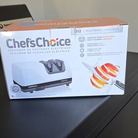 C317621 Chefschoice 312 Electric Knife Sharpener 2-step Diamond Hone White