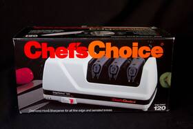 Chefschoice Edgeselect120 120 Edgeselect Professional Electric Knife Sharpener Gently Used