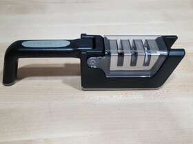 C77shp-3srs Cuisinart 3-slot Folding Knife Sharpener Black/silver