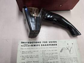 214-070-01 Cutco Knife Sharpener Professional Honing Stone Original Box And Directions