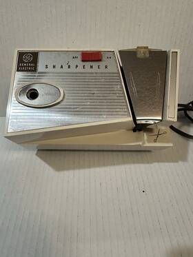 40ns1 General Electric 10ns1 Vintage Kitchen Knife Scissors Pencil Sharpener Cat No