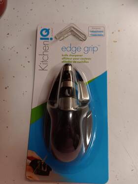 Knife 027925508251 50825 Diamond Deluxe Edge Grip 2-stage Sharpener