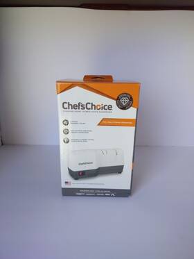 G202 Knife 087877020218 Chefs Choice - 2-stage Hybrid Electric Sharpener -white