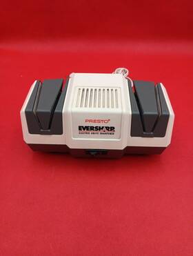 088001 Knife Presto Eversharp Electric Sharpener In Working Condition
