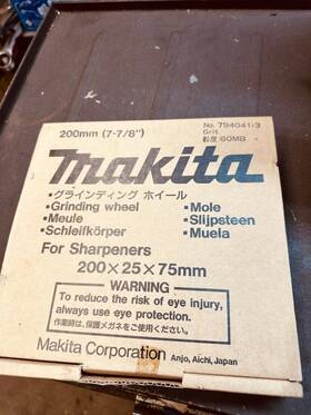 9820-2 Makita 5482 Blade Sharpener Grinding Wheel 60 Grit 200x25x75mm