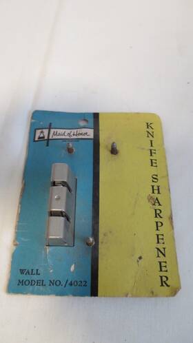 4022 Sears Vtg Maid Of Honor Knife Sharpener Wall Model #