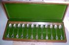 294gm Silver English Flowers Solid Woodbox Sterling Heavy Spoons Mint 1970