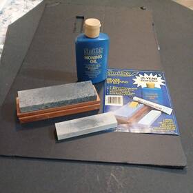 Smiths 743074689251 Smith S Sk2 2 Stone Sharpening Kit 5 Inch Medium 4 Fine Arkansas Stones Ho