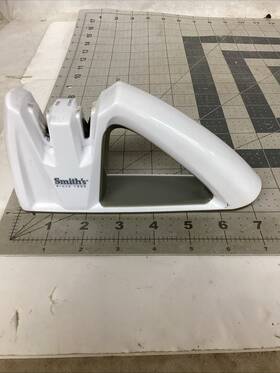 Ao21105 Smiths Housewares 2-in-1 Compact Table Top Manual Knife Sharpener