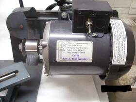 Av-40 Thorvie International Sharpening Grinder With Many Attachments And Accessories