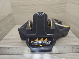 Work Sharp 629722486826 - Wscmb Combo Knife Sharpener Synthetic 7 Inch L X 5 W 4.5 H Black