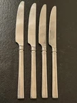 Set Of 4 Oneida Stainless Dinner Knives Focus Pattern 9.5" Double Ring Collar. Fixed Price $8.00.