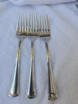Reed & Barton Palladian 18/10 Stainless Forks 3 Dinner Glossy Elegant. Fixed Price $25.50.