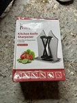 Kitchen Edge Knife Sharpener Sharpens Hones Standard Blade. Fixed Price $9.99.