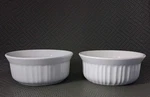 Set Of 2 Corning Ware French White Casserole Bowls Ramekins Dishes 16OZ-473ML Ea. Fixed Price $29.99.