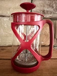 Classic Primula Tempo Coffee French Press 6 Cup Red Glass. Fixed Price $9.00.
