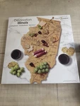 Totally Bamboo Destination Illinois State Shaped Serving And Cutting Board New. Fixed Price $28.87.