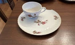Lipper & Mann Porcelain Floral Cup Saucer Set. Complete Of 8!. Fixed Price $79.00.