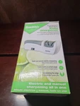 Smith's Compact Electric Knife Sharpener For Straight Edged Knives. Fixed Price $16.22.