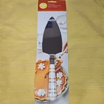 New Wilton Plaid Handle Pie Server. Fixed Price $8.99.