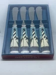 Warren Kimble Porcelain Handled Coastal Breeze 4 Spreader Set Boston Warehouse. Fixed Price $11.99.