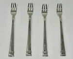 Oneida Prose Set Of 4 Seafood / Cocktail Forks 6". Fixed Price $34.99.