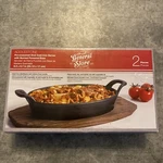 General Store By Gibson Oval Cast Iron Server With Wood Base 9.5 X 6.7. Fixed Price $11.99.