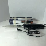 Elite Cuisine Electric Knife Model EK-570B Stainless Steel Serrated Blades D3. Fixed Price $11.19.