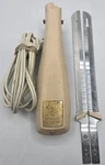 Vintage General Electric Cat No. 16EK9 Custom Slicing Knife W/ 2 Blades. Fixed Price $18.00.