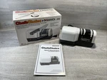 Chef Choice 210 Hybrid Knife Sharpener Stage Electric And Manual Sharpening. Fixed Price $14.99.