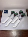 Mikasa Grapevine Cheese Knife Set Of 4 Porcelain Handles Grapes Wine Theme Nib. Fixed Price $9.99.