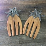 Mud Pie Starfish Salad Hands Nautical Coastal Wooden Servers Set Of 2. Fixed Price $19.00.