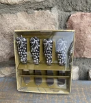 Boston Warehouse Grapes Dellarobbia Spreaders Set Of 4 Stainless Steel - 2007. Fixed Price $6.00.