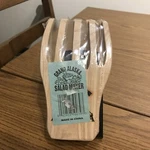 Grand Alaska Wooden Bear Claws Salad Maker Forks Utensils 6.25 X 3.25 49TH State. Fixed Price $9.99.