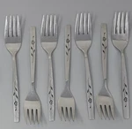 Oneida Capistrano 35PC Flatware Set Forks Spoons Knives Serving Pieces Mixed Lot. Fixed Price $65.00.