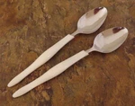 Cutco Pearl White Handle CUE3 Set 2 Soup Spoons Usa Stainless Flatware Lot J. Fixed Price $53.99.