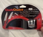 Chef's Choice Diamond Hone 478 Manual Knife Sharpener. Fixed Price $14.00.