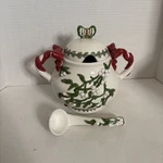 Portmeirion Botanic Garden Mistletoe Ceramic Mini Soup Pasta Tureen W/ladle.. Fixed Price $45.00.