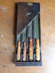 Case Xx Miracle Edge Bread Knife Wooden Box Set 242 - 283 204. Fixed Price $75.00.
