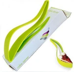 Magisso Cake Server Slicer Pie Cutter Knife, Plastic. Fixed Price $7.95.