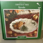 Spode Christmas Tree Pattern 8 Inch Round Fluted Shape Serving Dish New Box. Fixed Price $18.00.