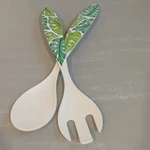 Anthropologie Salad Servers Set Melamine Monsterra Tropical Leaf Print. Fixed Price $15.31.