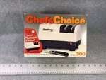 Chefs Choice Diamond Hone Electric Knife Sharpener Model 300 Platinum Edition. Fixed Price $24.95.