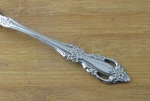 Oneida Raphael Stainless Distinction Deluxe Glossy Silverware Choice Flatware. Fixed Price $7.23.