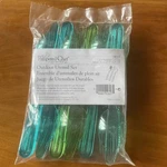 Pampered Chef 18 Piece Plastic Utensil Set 6 Knives Forks Spoons #2827. Fixed Price $16.95.