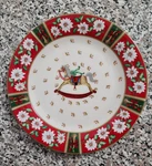 Charlton Hall By Kobe Cake Server Top (missing Tier And Bottom Plate). Fixed Price $10.00.