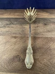 Spaghetti Pasta Server Silverplated Scrollwork Design Unknown Pattern. Fixed Price $11.96.